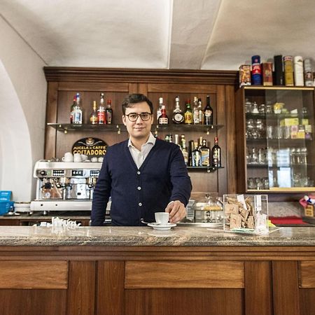 Locanda Italia セッラルンガ・ダルバ エクステリア 写真