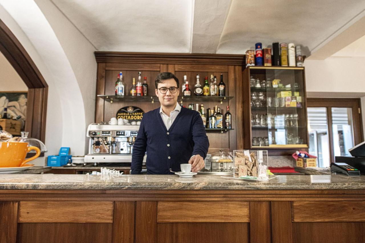 Locanda Italia セッラルンガ・ダルバ エクステリア 写真