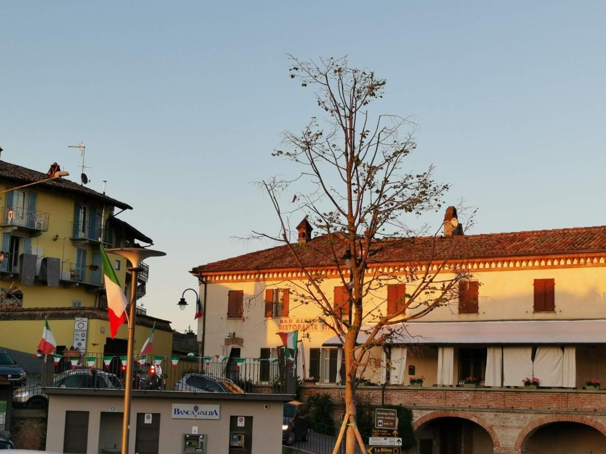Locanda Italia セッラルンガ・ダルバ エクステリア 写真